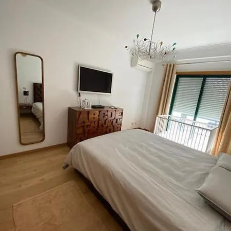 Atlantic Lodge, 1ª Linha De Praia! Апартаменты