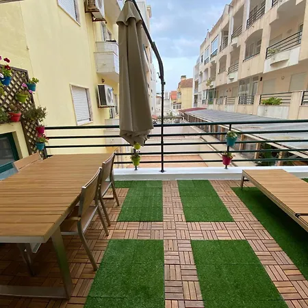 Atlantic Lodge, 1ª Linha De Praia! *